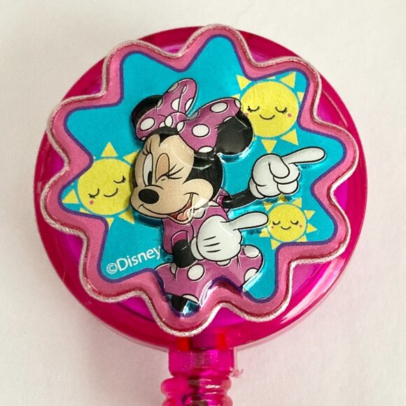 Disney Minnie Mouse Charm ID Badge Holder Lanyard Retractable Reel Pink Dots - Picture 2 of 5